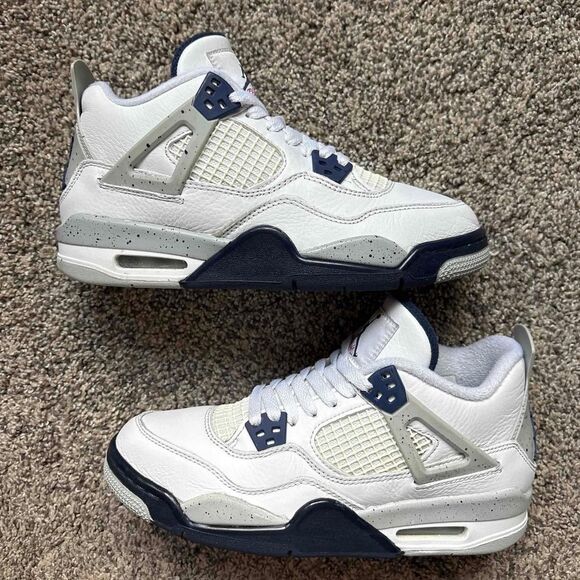 Nike Air Jordan 4 Retro Midnight Navy Size 6.5 Youth (Size 8 Women's) - Picture 1 of 8